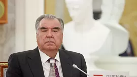 Эмомали Рахмон освободил от должности посла Таджикистана в Пакистане  
