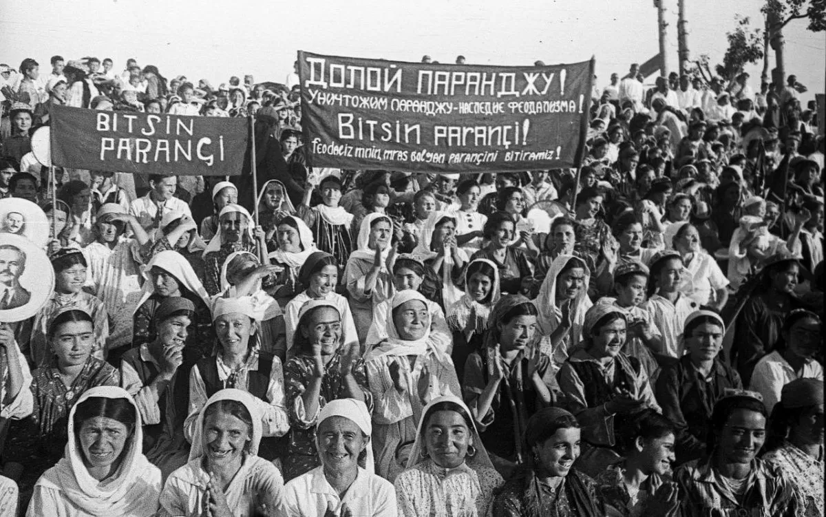 «Худжум». История о том, как освобождали женщин Центральной Азии в СССР 