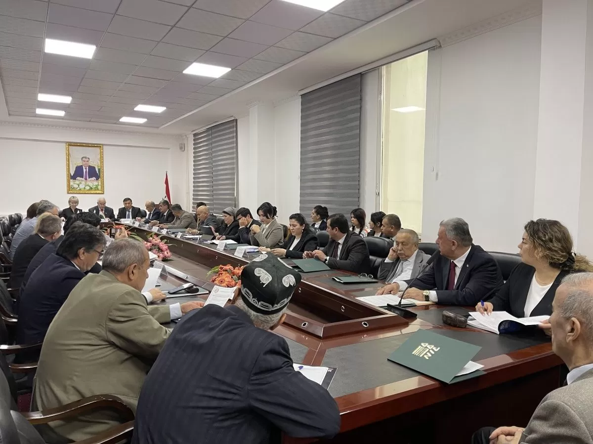 В Душанбе прошел круглый стол «Инструменты развития научных коммуникаций России и Таджикистана»