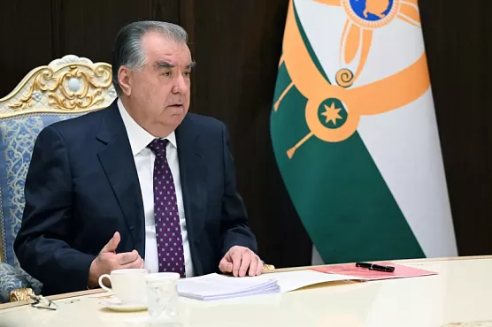 Президент Таджикистана поручил как можно быстрее устранить последствия стихийных бедствий в стране  