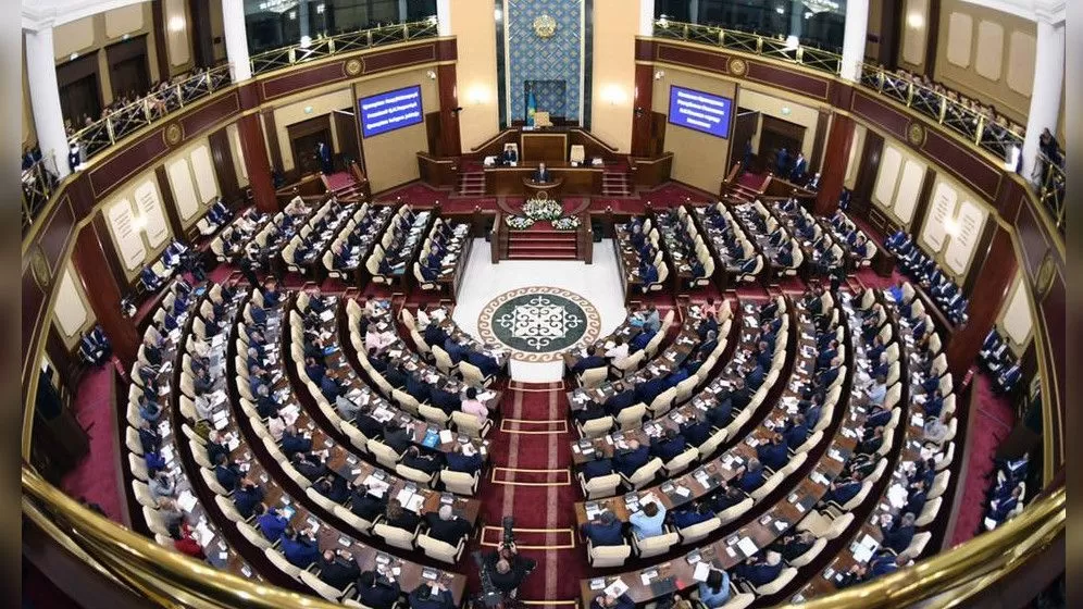 Парлумони нави Қазоқистон: Ҳизби ҳокими «Аманат» соҳиби 62 курсӣ шуд Парлумони нави Қазоқистон: Ҳизби ҳокими «Аманат» соҳиби 62 курсӣ шуд