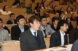 Студентам из Таджикистана и Узбекистана разрешили въезд в Россию