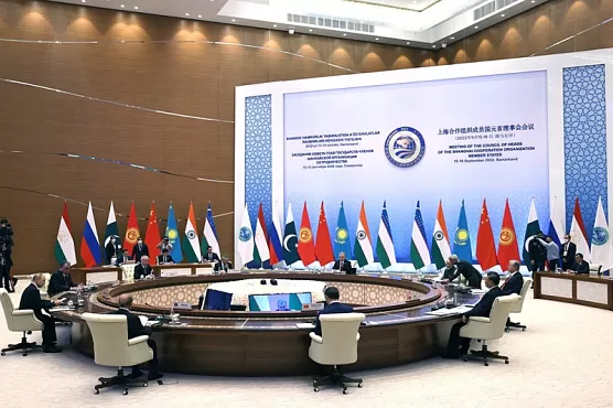 Саммит ШОС стартует в столице Казахстана: главы государств уже начали прибывать в Астану
