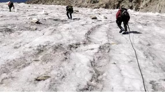 В Таджикистане наблюдается стремительное таяние ледников