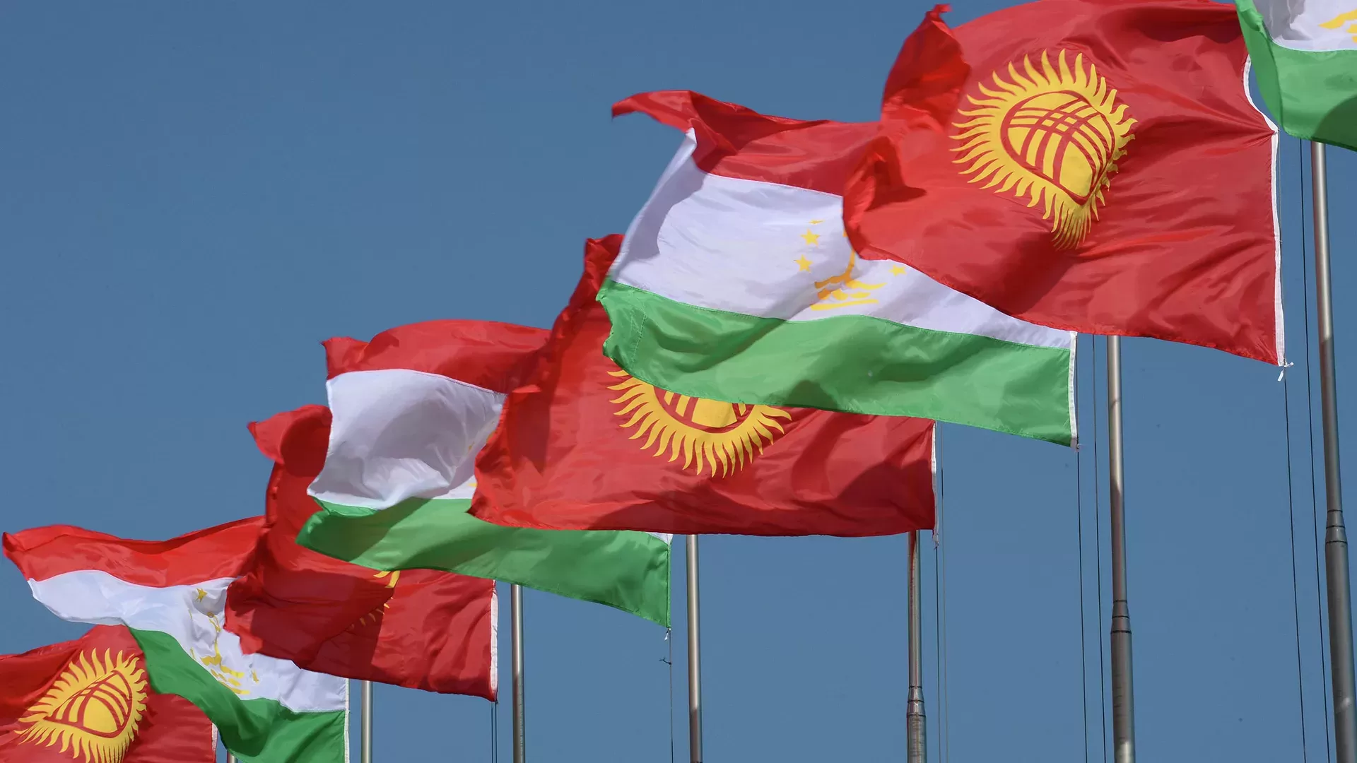 Kyrgyzstan and Tajikistan Agree on Border Land Exchange