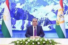 Эмомали Рахмон: "Таджикистан прилагает большие усилия для решения водных проблем"