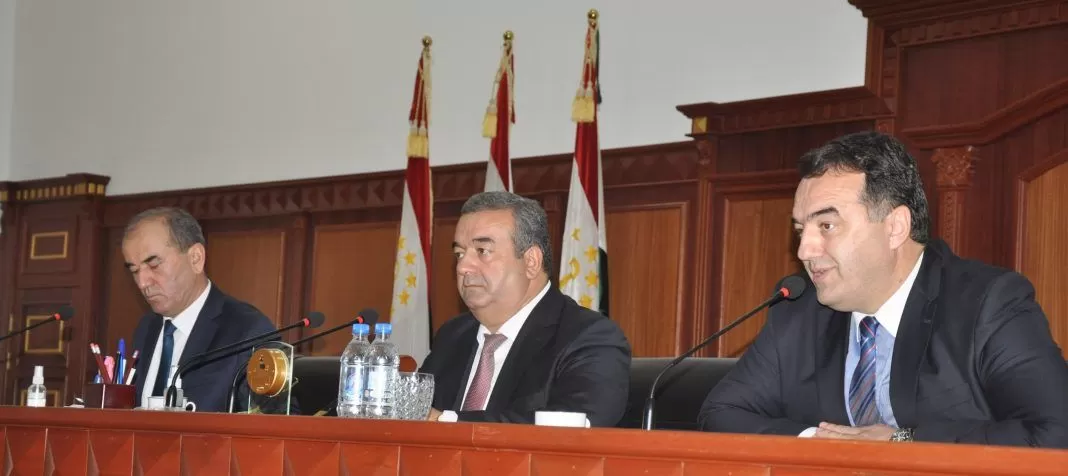 Власти Хатлона обсудили проблемы электричества в Таджикистане