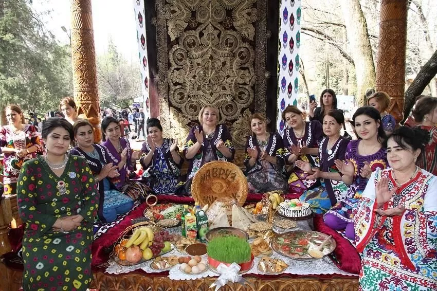 Фестиваль «Навруз — культурное и туристическое наследие» прошел в Душанбе