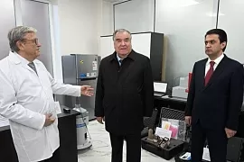 Эмомали Рахмон сдал в эксплуатацию учебный корпус факультета русского языка и литературы Таджикского государственного педагогического университета имени Садриддина Айни