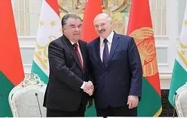 Президент Белоруссии направился с официальным визитом в Таджикистан