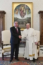 Президент Таджикистана Эмомали Рахмон прибыл в Ватикан  