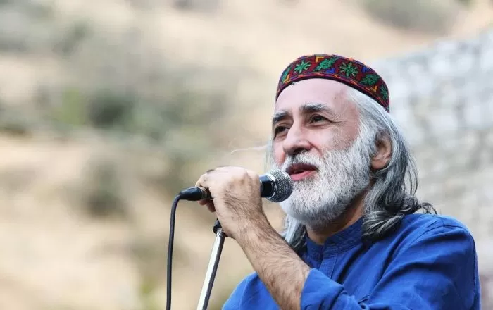 Таджикский певец Назаров отдаст часть гонорара пострадавшим от схода лавины в ГБАО