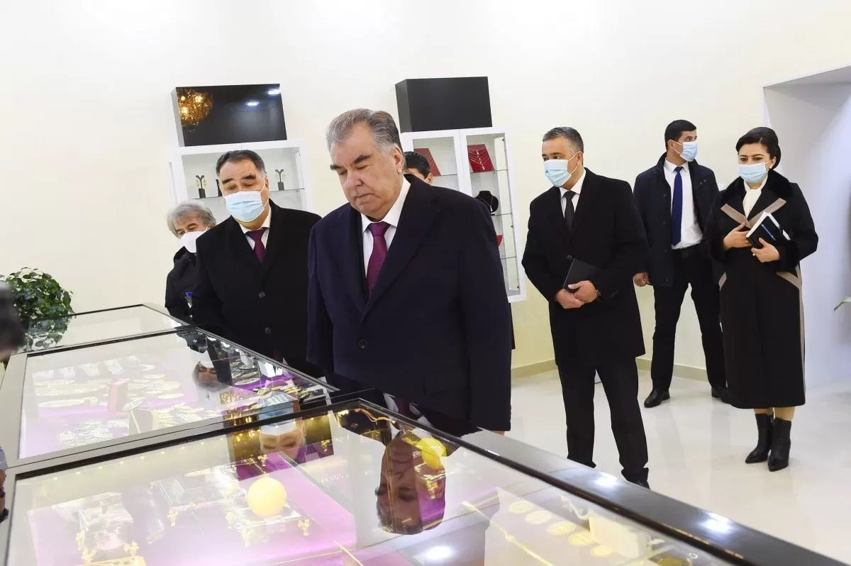 В Согдийской области открылось ювелирное предприятие В Согдийской области открылось ювелирное предприятие