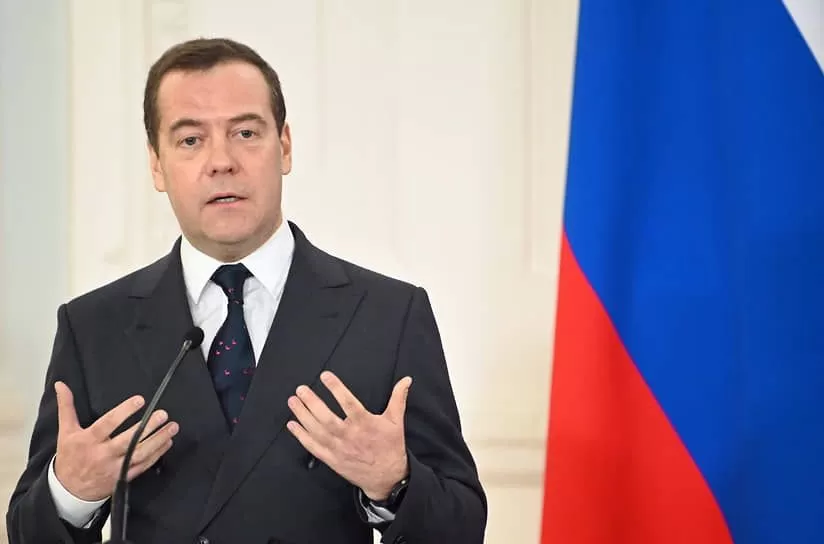 Медведев предложил проводить предварительный отбор мигрантов