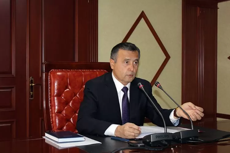 Гулмаҳмадзода: Тоҷикистон барои расондани кӯмак ба Афғонистон ҳамчун долон хизмат мекунад Гулмаҳмадзода: Тоҷикистон барои расондани кӯмак ба Афғонистон ҳамчун долон хизмат мекунад