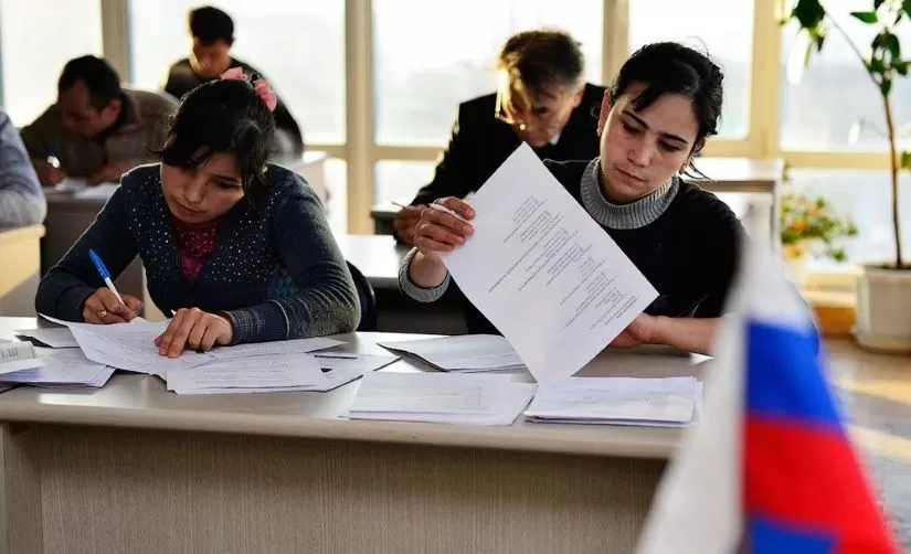 В Таджикистане создадут центры обучения мигрантов