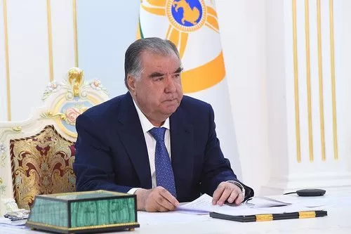 Эмомалӣ Раҳмон: Тоҷикистон ба тавсеаи ҳамкориҳо бо Иттиҳоди иқтисодии Авруосиё ҳавасманд аст Эмомалӣ Раҳмон: Тоҷикистон ба тавсеаи ҳамкориҳо бо Иттиҳоди иқтисодии Авруосиё ҳавасманд аст