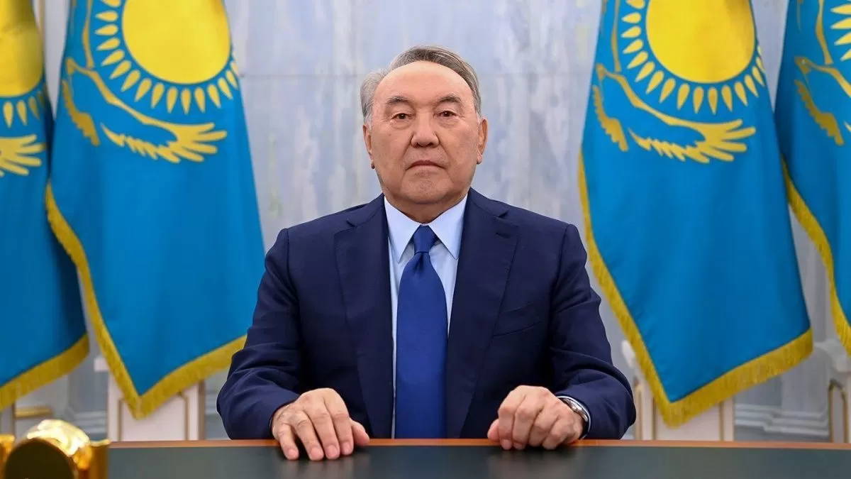 Назарбаев появился на публике с видеообращением Назарбаев появился на публике с видеообращением