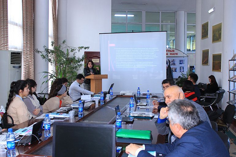 В Душанбе обсудили тренды современной таджикской журналистики