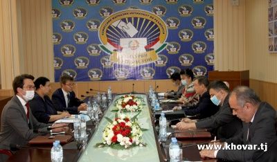 Представители ЦКВР обменялись мнениями с международными наблюдателями о выборах Президента Республики Таджикистан