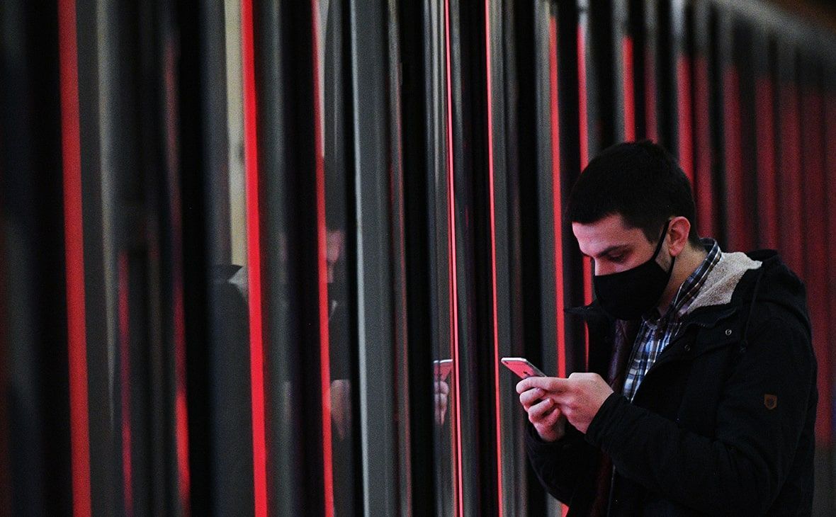 Россияне стали больше ругаться в соцсетях после запрета на нецензурные выражения