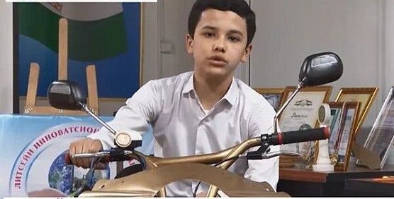 Таджикский подросток изобрел транспортное средство для людей с ограниченными возможностями