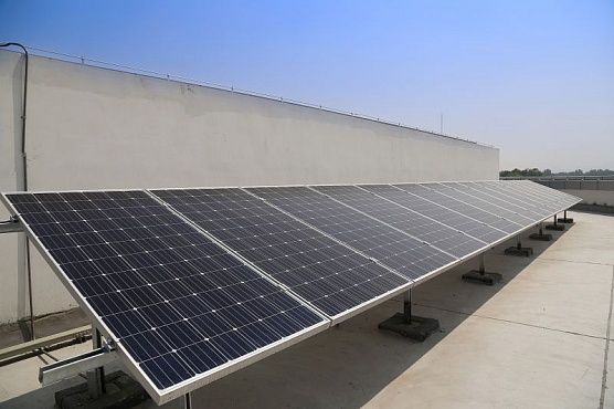 В Таджикистане ввели обязательную установку солнечных энергосистем на зданиях