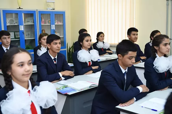 Власти Таджикистана ужесточили наказание за препятствование обучению в школе  
