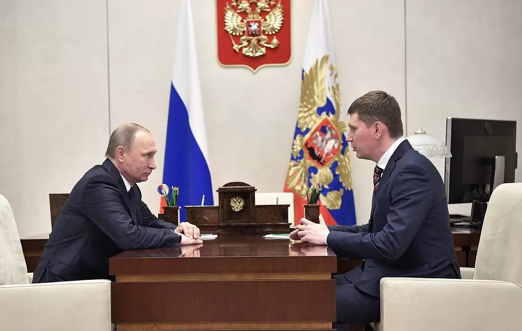 Путин потребовал решить проблему с ценами на продукты в России за неделю Путин потребовал решить проблему с ценами на продукты в России за неделю