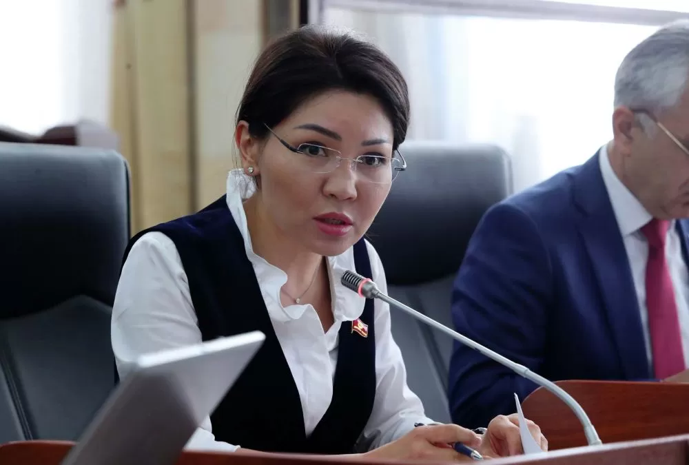 Вузы Кыргызстана могут открыть после Нового года Вузы Кыргызстана могут открыть после Нового года