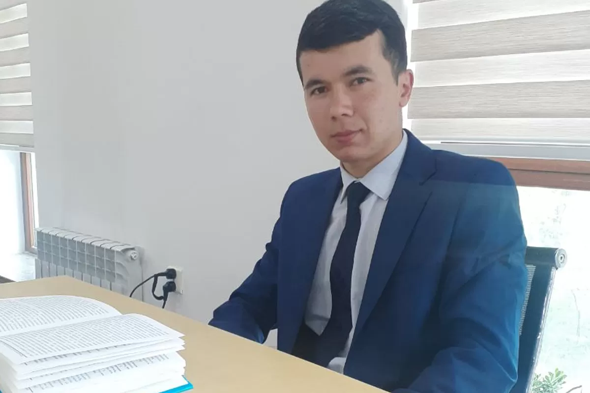 «Huquqi man». Вебнамойи донишҷӯе, ки дифоъ аз ҳуқуқро меомӯзонад «Huquqi man». Вебнамойи донишҷӯе, ки дифоъ аз ҳуқуқро меомӯзонад