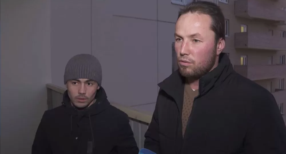 Уроженцы Таджикистана спасли людей из пожара под Петербургом Уроженцы Таджикистана спасли людей из пожара под Петербургом