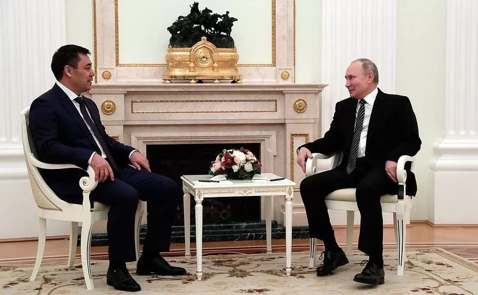 Президент Кыргызстана рассказал, какой подарок привез Путину Президент Кыргызстана рассказал, какой подарок привез Путину