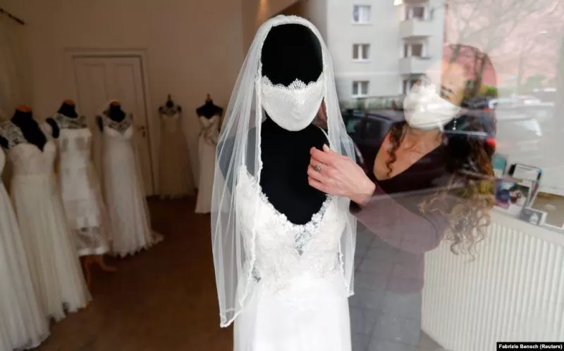 В Худжанде ужесточают правила проведения свадеб В Худжанде ужесточают правила проведения свадеб