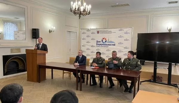 Делегация минобороны Таджикистана встретилась с соотечественниками, учащимися в военных Вузах Петербурга Делегация минобороны Таджикистана встретилась с соотечественниками, учащимися в военных Вузах Петербурга